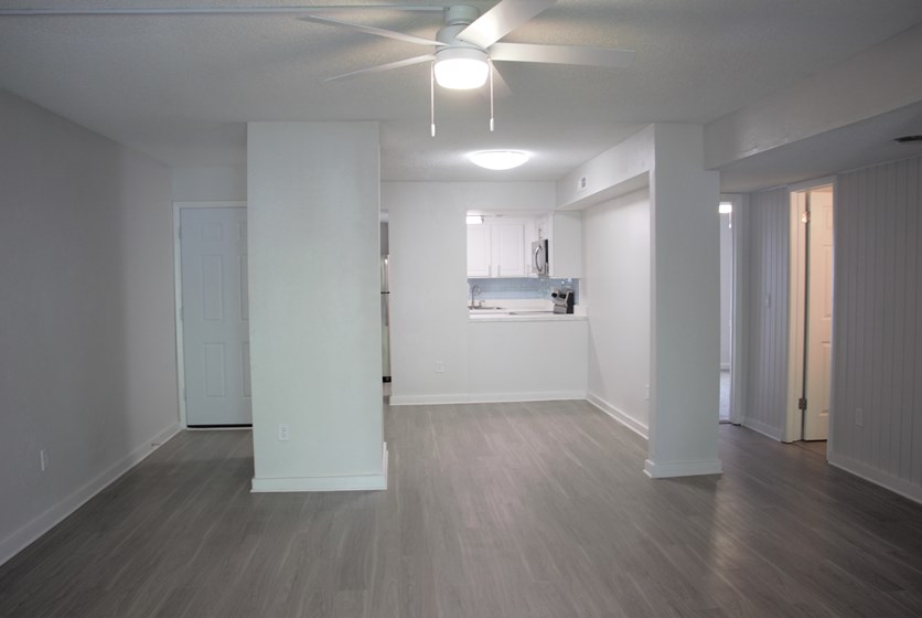 Regency Oaks Apartments in Gainesville Swamp Rentals